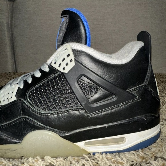 Size 10.5- Jordan 4 Retro Motorsports Alternate 2017 - Picture 5 of 15
